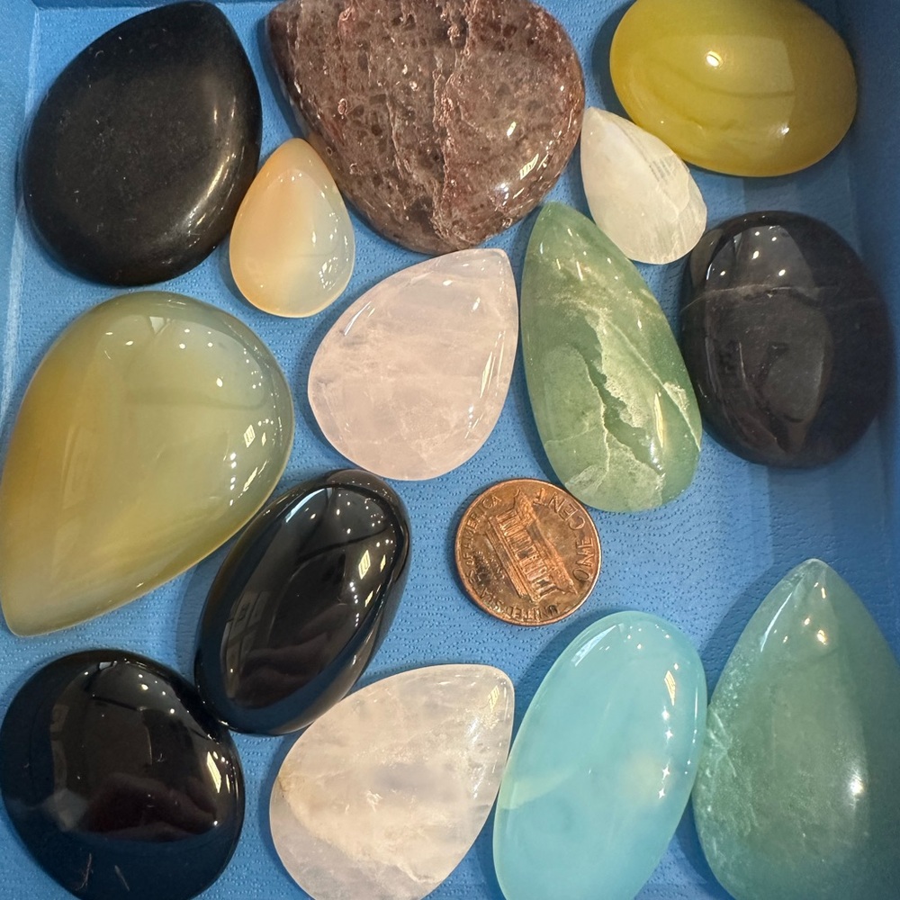 Multiple gemstone/crystal selection - Picture 2 of 7